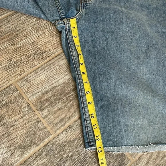 Levi’s 511 cut off Jean shorts Raw hem Big & Tall Medium wash Men’s size 46 NWT - Picture 13 of 14